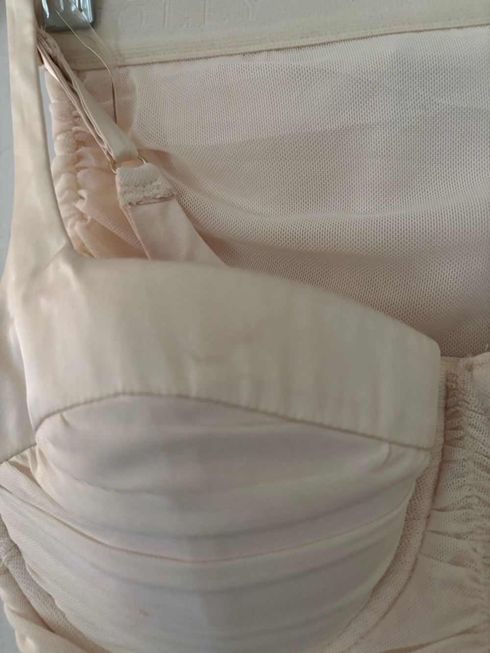 Oh Polly Cream Ruched Two-Piece Skirt Set - Picture 4 of 9